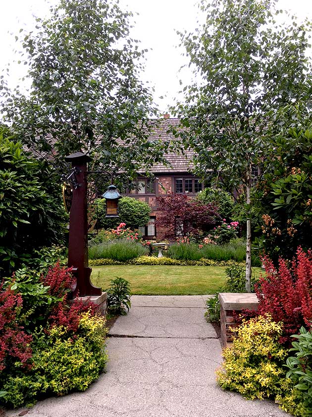 Harvard Entrance view of front of home